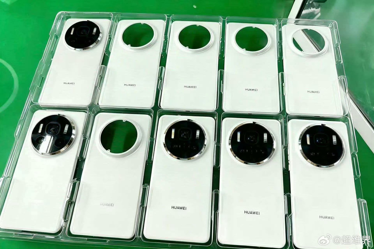    Один из смартфонов линейки Mate 80 (инсайдерский снимок)