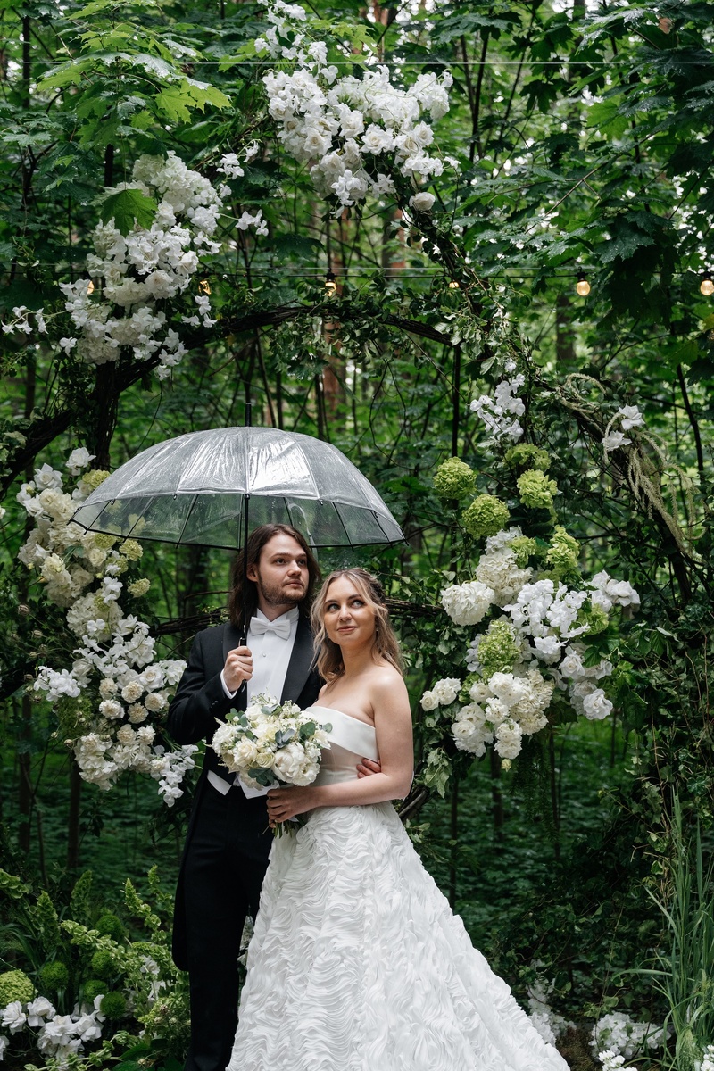 Свадебная фотосессия в зоне церемонии