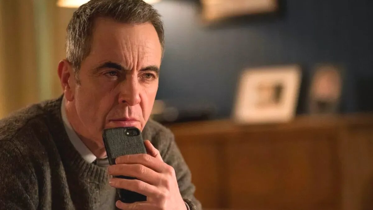 кадр из сериала "Призраки прошлого"