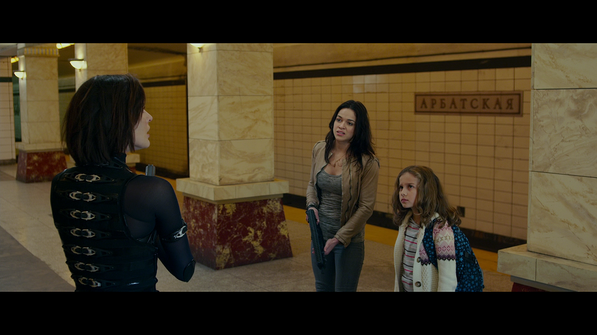 Кадр из фильма Обитель зла: Возмездие (2012)