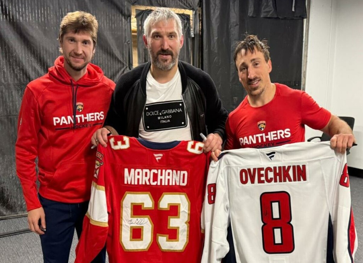     RMNB об обменявшихся свитерами Овечкине и Маршанде: проявили искреннее уважение друг к другу