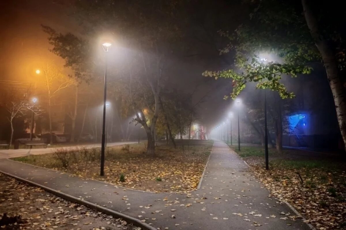    Астрахань погрузилась в густой ноябрьский туман