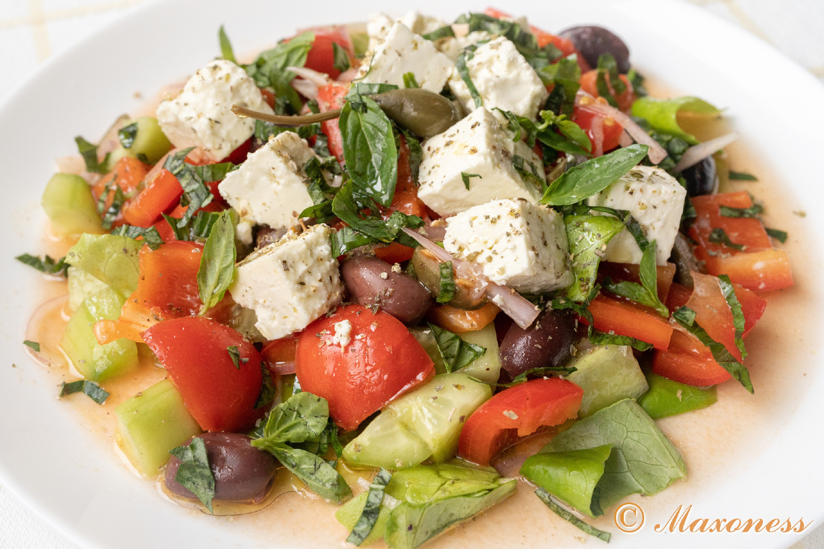 Греческий салат. Греческая кухня