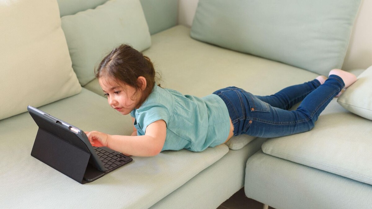 Антибиотики, гаджеты и капризы за столом: рекомендации родителям от врачей педиатров