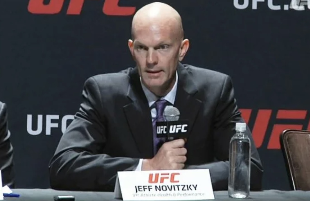 Экс24 часа назад был зафиксирован экстренный, не входивший в расписание, рейс Джеффа Новицки (Вице-президент UFC по здоровью и безопасности, куратор USADA) из Лас-Вегаса в Абу-Даби.