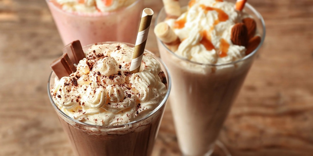 Молочные коктейли с кофе: как взбодриться вкусно