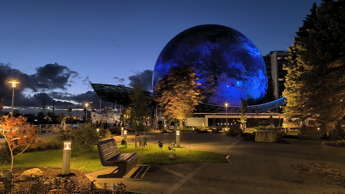 Новый корпус Музея мирового океана - Планета Океан