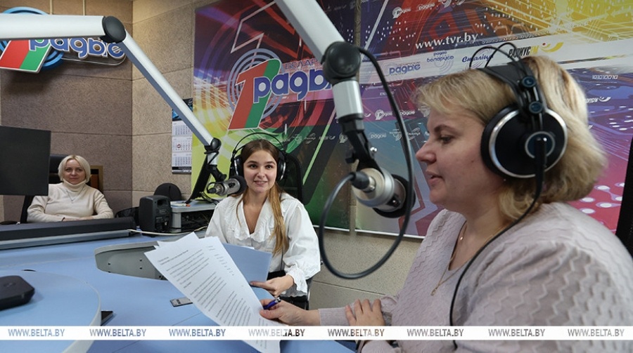     100 лет Белорусскому радио: Лукашенко поздравил коллектив, назвав его "голосом Родины"