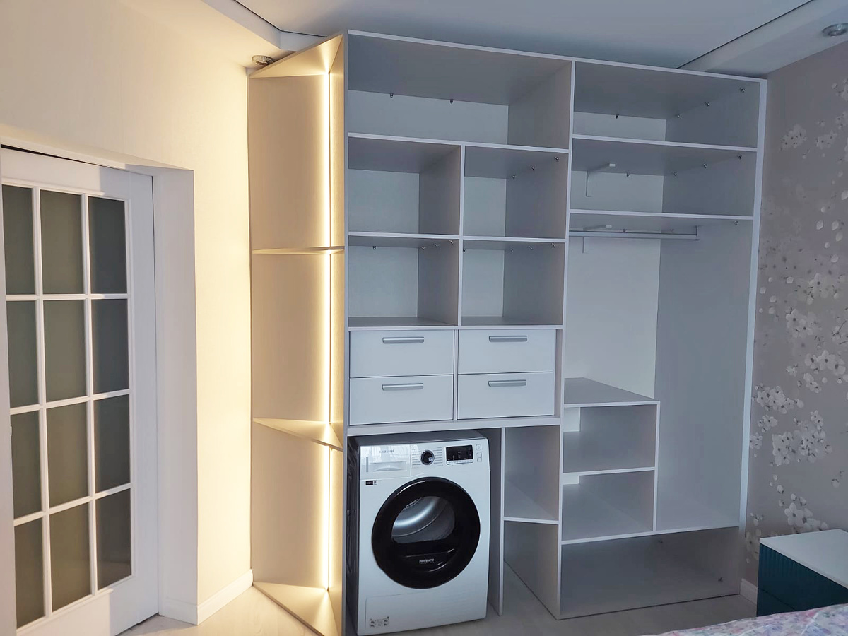 Первый шкаф. Будут двери МДФ