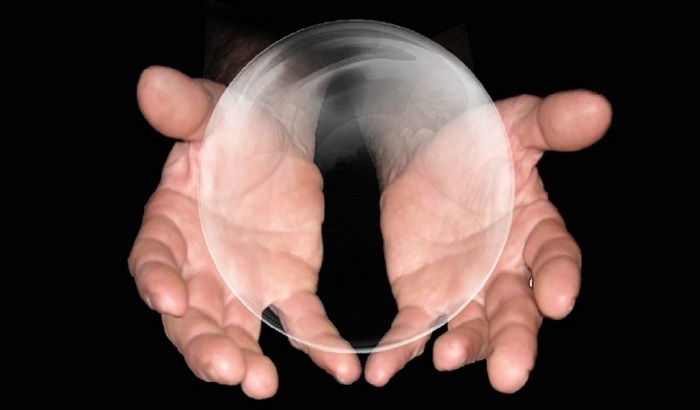    Китаянка обвинила мужа в измене после онлайн-гадания за $70