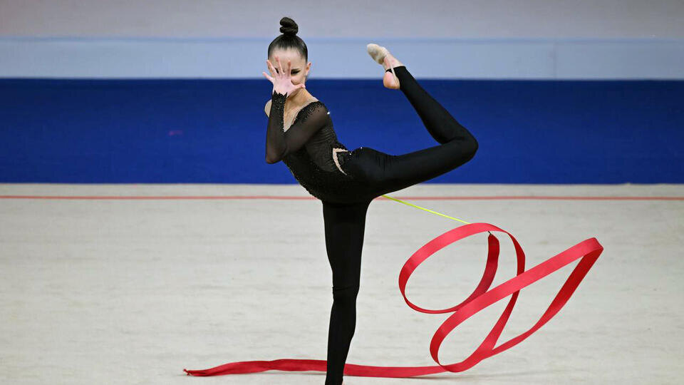     Гимнастки из РФ успешно выступили на турнире "Кубок "Небесная грация" в Пекине t.me/Художественная гимнастика / Небесная грация / Sky Grace
