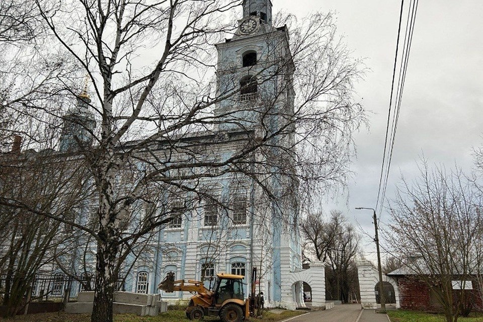    В Ярославле началась реставрация Петропавловского храма. Правительство Ярославской области
