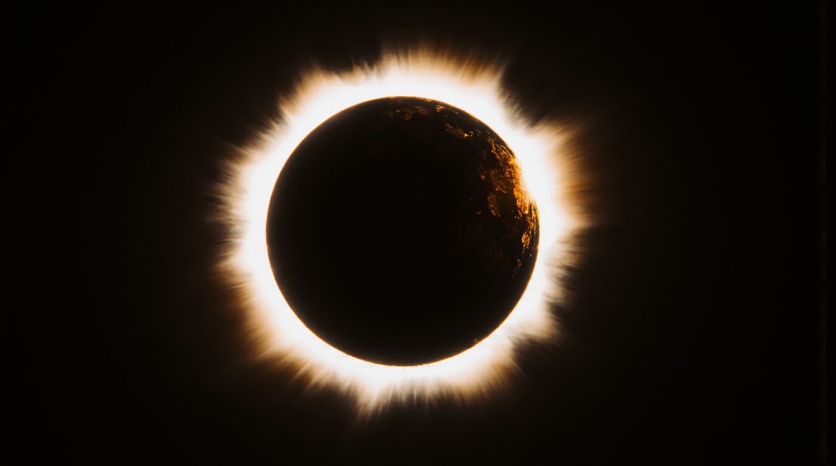 Солнечные и лунные затмения 2026 года: даты, энергетика, как подготовиться Дмитрий Петров📷
