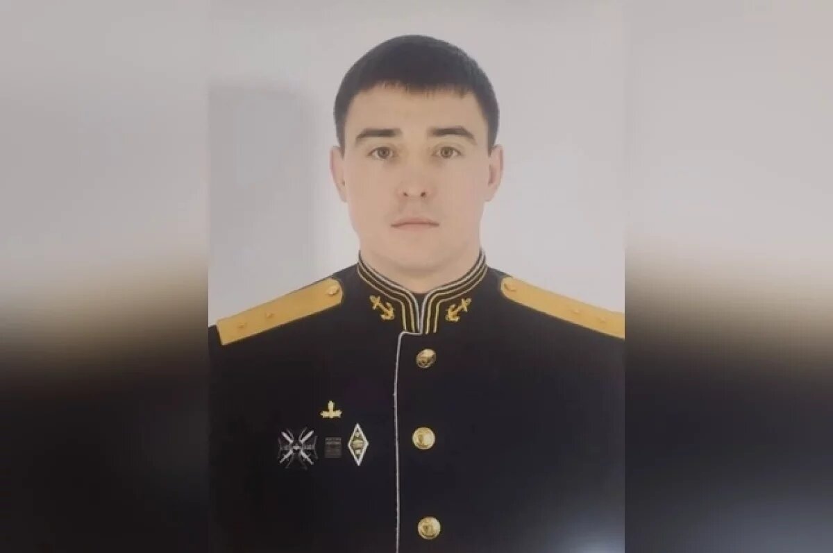    В еланской церкви отпели погибшего в зоне СВО Арслона Маманазарова