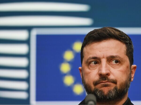    © AP Photo / Harry Nakos