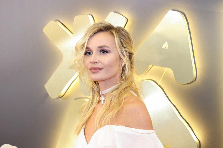 Полина Гагарина
Фото: Артем Соболев/NEWS.ru