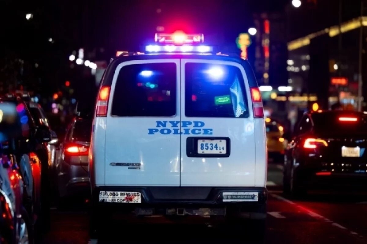    В США при сопровождении кортежа Вэнса двое полицейских пострадали в ДТП