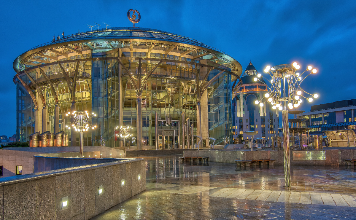 Московский Международный Дом Музыки (ММДМ).