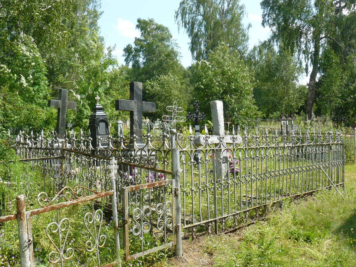 фото автора/Весьегонское кладбище