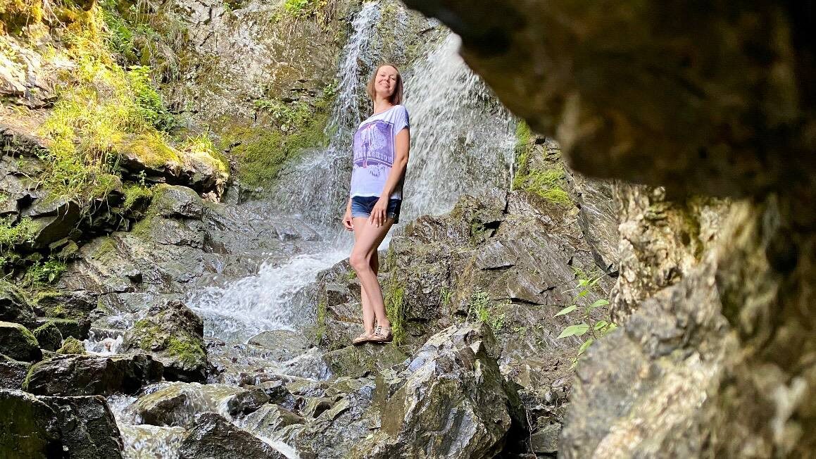 Мы встречались много раз и в разное время года