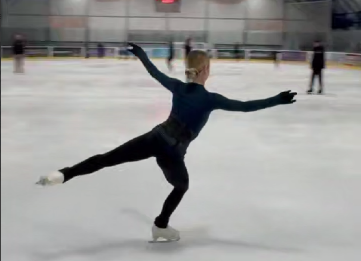     Иностранцы в восторге от каскада Трусовой после родов: через пару месяцев отправляйте её на соревнования!