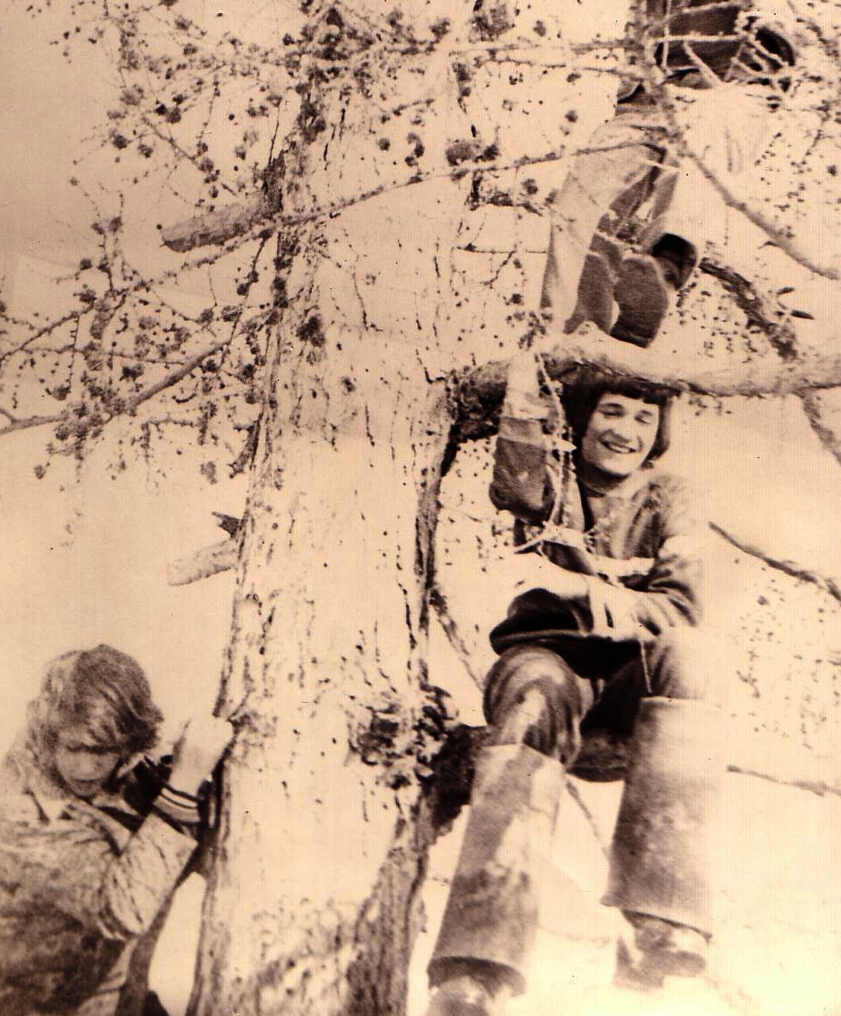 Виновник торжества - Боря Соцкий. Фото нашлось в архиве автора.