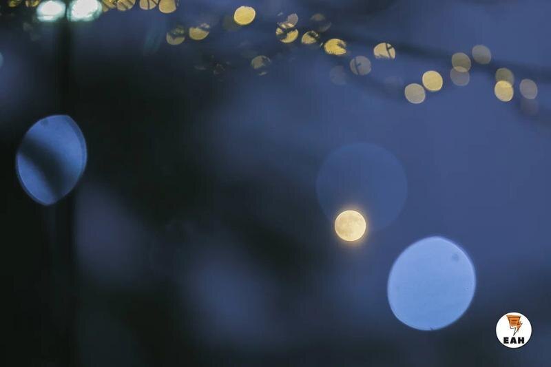    ЕАН. Небо и огни