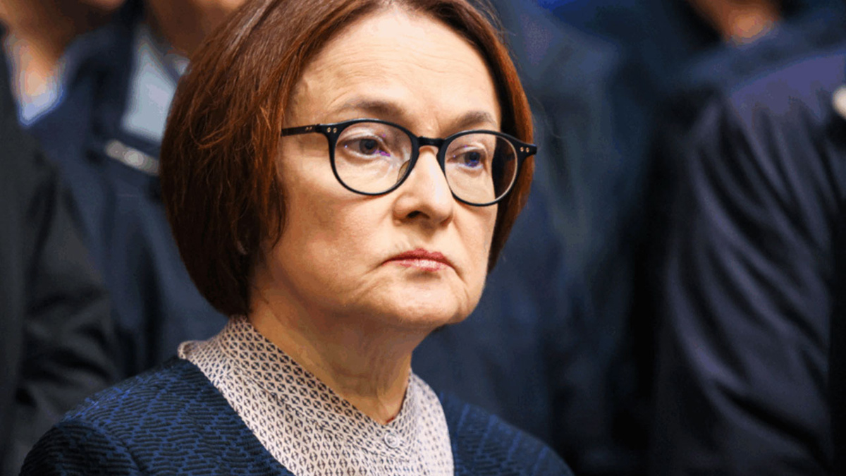 Центробанк может ослабить рубль ещё сильнее