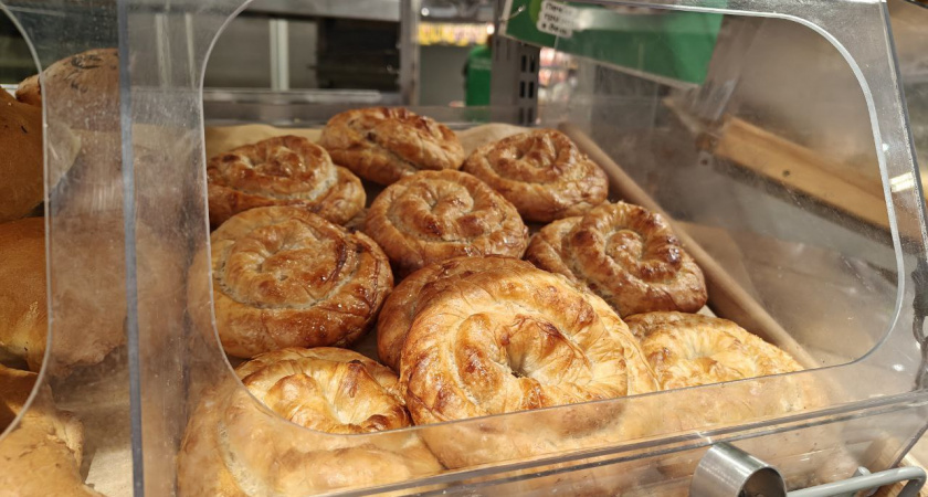    Булочки как из витрины пекарни: один секретный ингредиент заменит яйцо и даст идеальный блеск