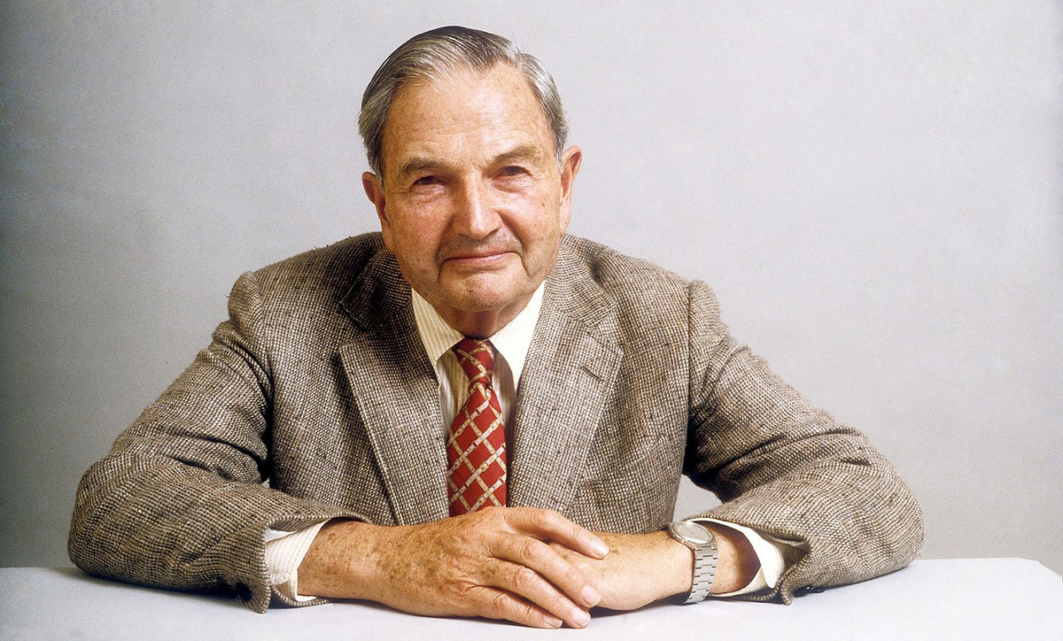 Дэвид Рокфеллер при жизни имел энергию -100% (минус 100%) и контракт с Люцифером