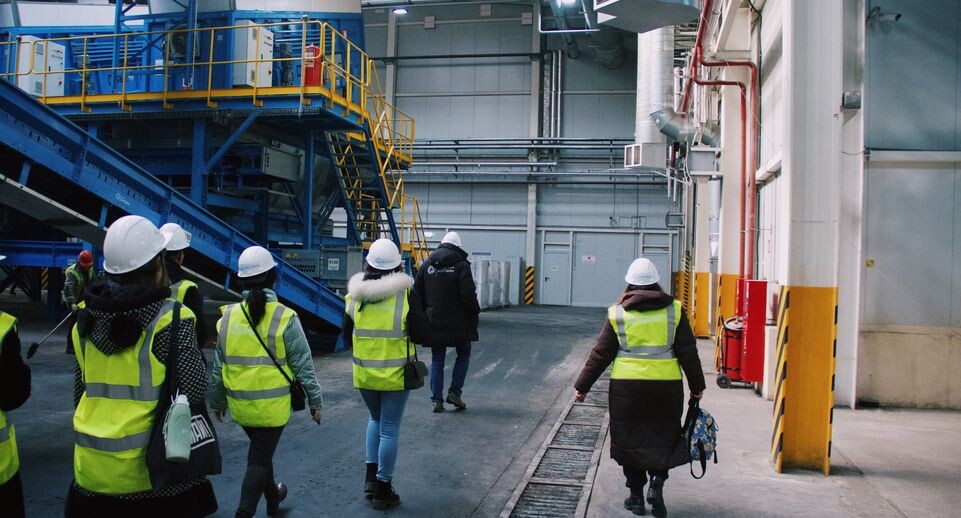    Экопросвещение. Экскурсии на КПО «Восток» / Медиасток.рф