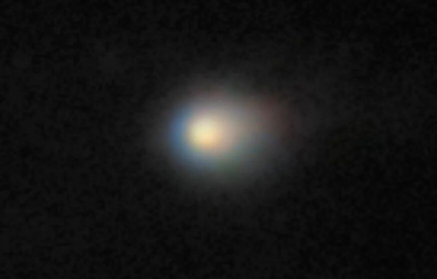    У неопознанного объекта возле солнца обнаружили следы инопланетных технологий: Life