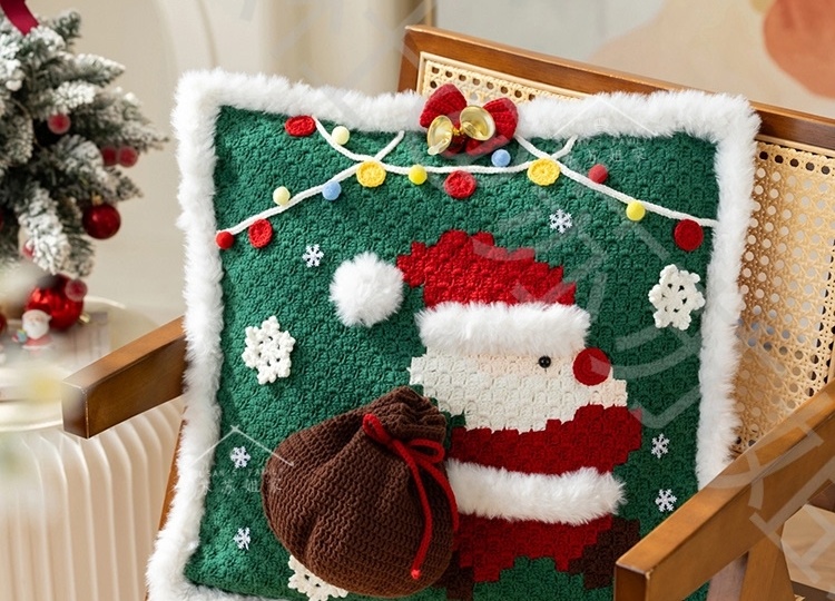 Новогодняя подушка крючком