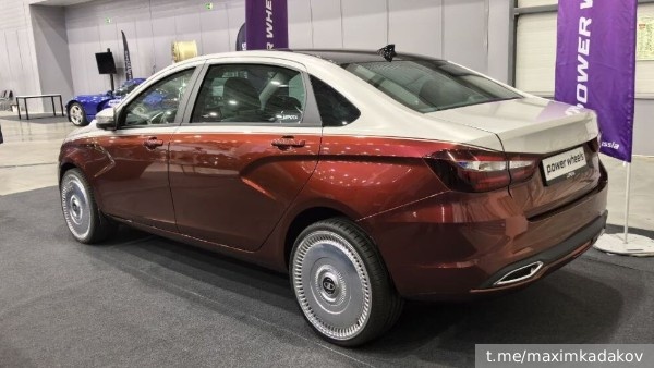     Фото: t.me/maximkadakov   
 Текст: Вера Басилая