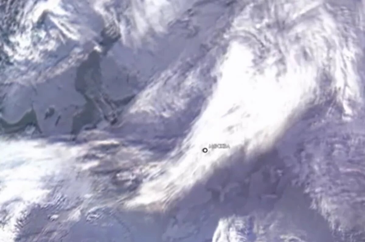    «Роскосмос» опубликовал космические кадры снежного циклона над Москвой