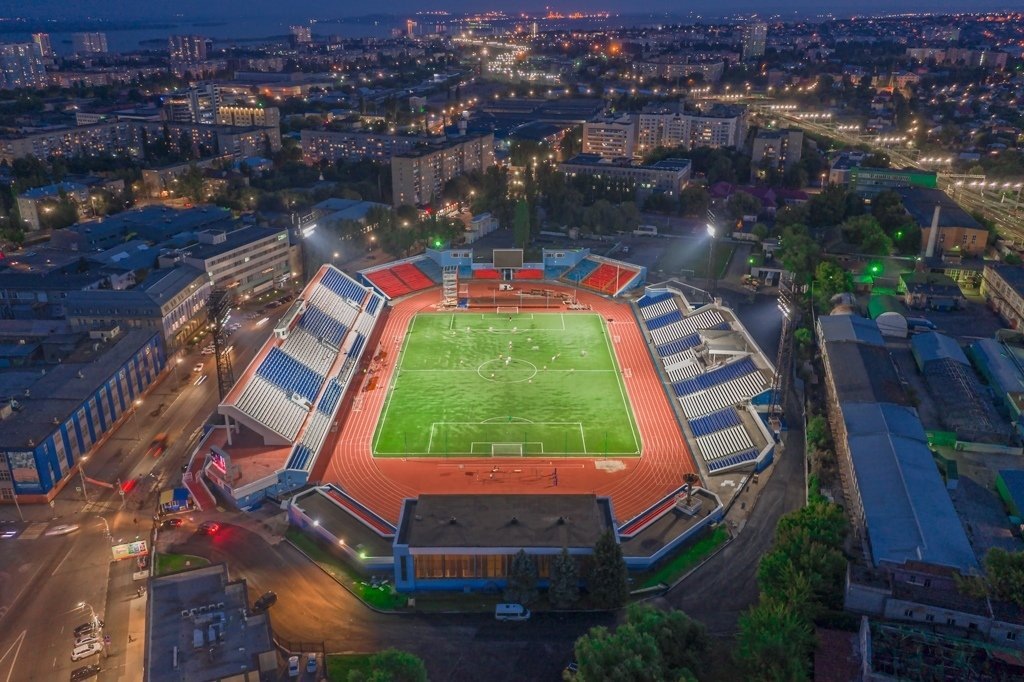 Стадион "Локомотив" в Саратове