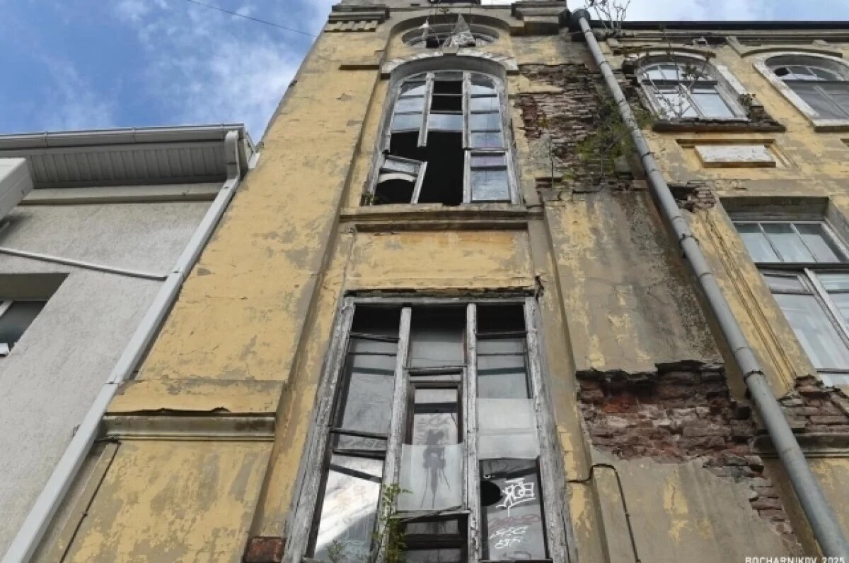    Вандалы повредили историческое здание в центре Ростова