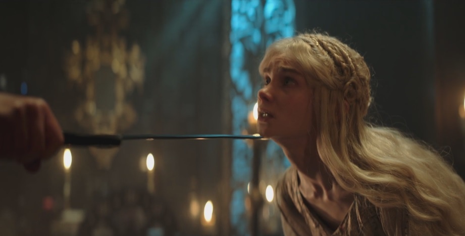 Такая поза возможна только в том случае, когда девушка сама, по доброй воле держит шею у меча. То есть сама к нему тянется, а не от него отшатывается.