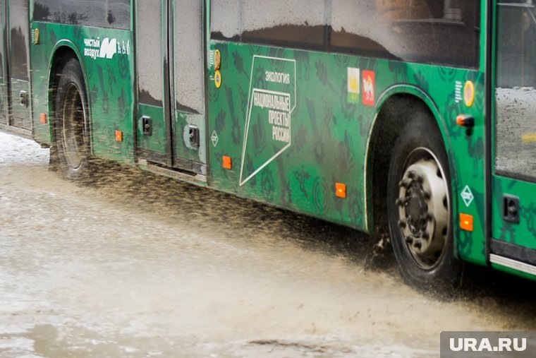     В аварии, по предварительным данным, никто не пострадал