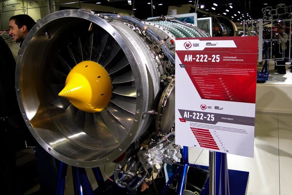   двухконтурный турбореактивный двигатель семейства АИ-222. Применяется на учебно-боевых самолётах Як-130