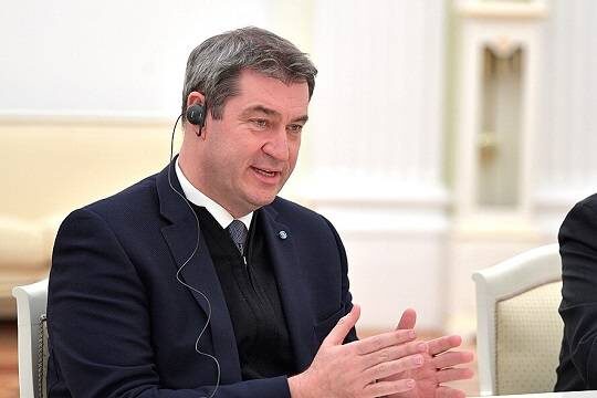    Премьер Баварии Зёдер предложил пересмотреть энергетическую политику Германии