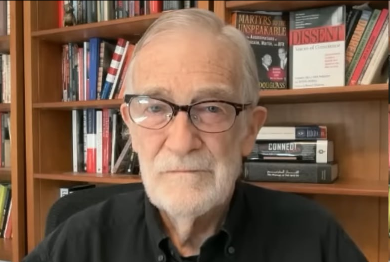 Фото: Prt Scr youtube.com / Judge Napolitano - Judging Freedom