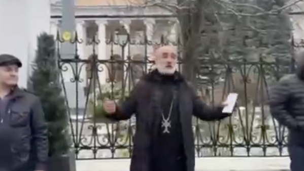     Текст: Андрей Резчиков