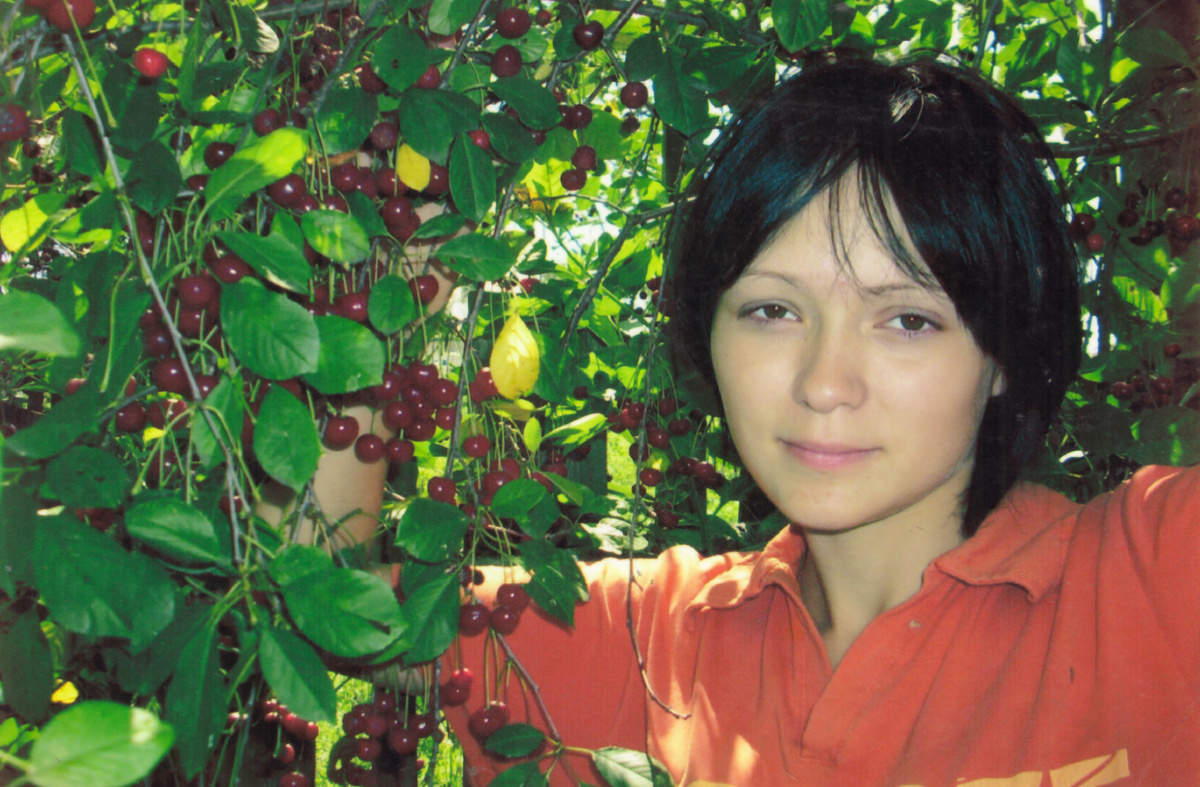 Это первое фото, на цифровой фотоаппарат, который я заработала в Эйвон