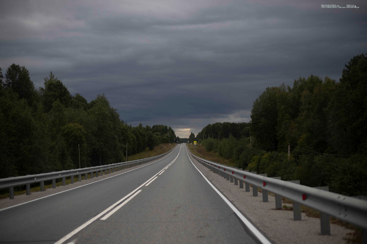 Люблю дорожные фотографии. Поэтому их так много