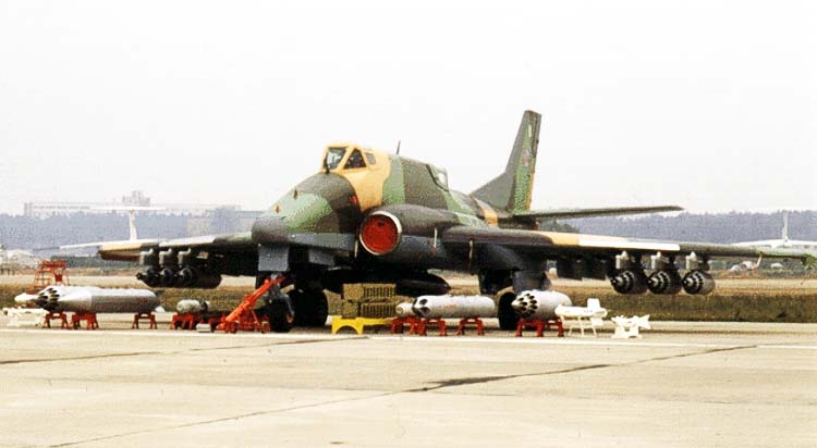 Ил-102 спереди. Источник фото: http://www.airwar.ru/enc/attack/il102.html