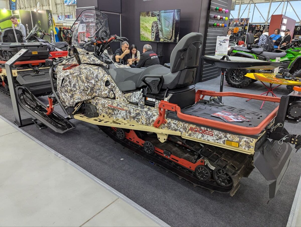   AODES Snowcross 1000 SWT Army