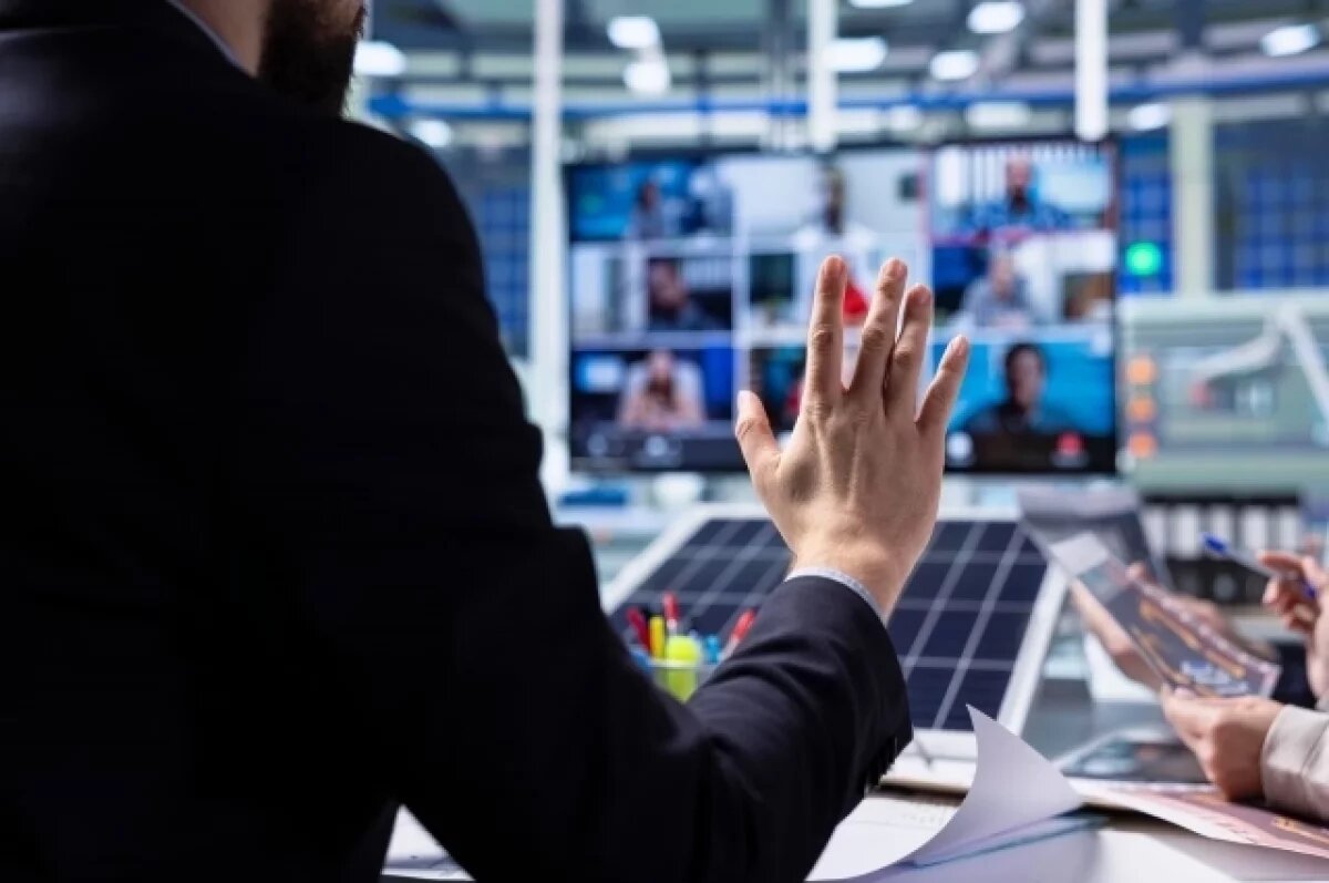    Во Франции вещание телеканала BFMTV прервано из-за угрозы взрыва