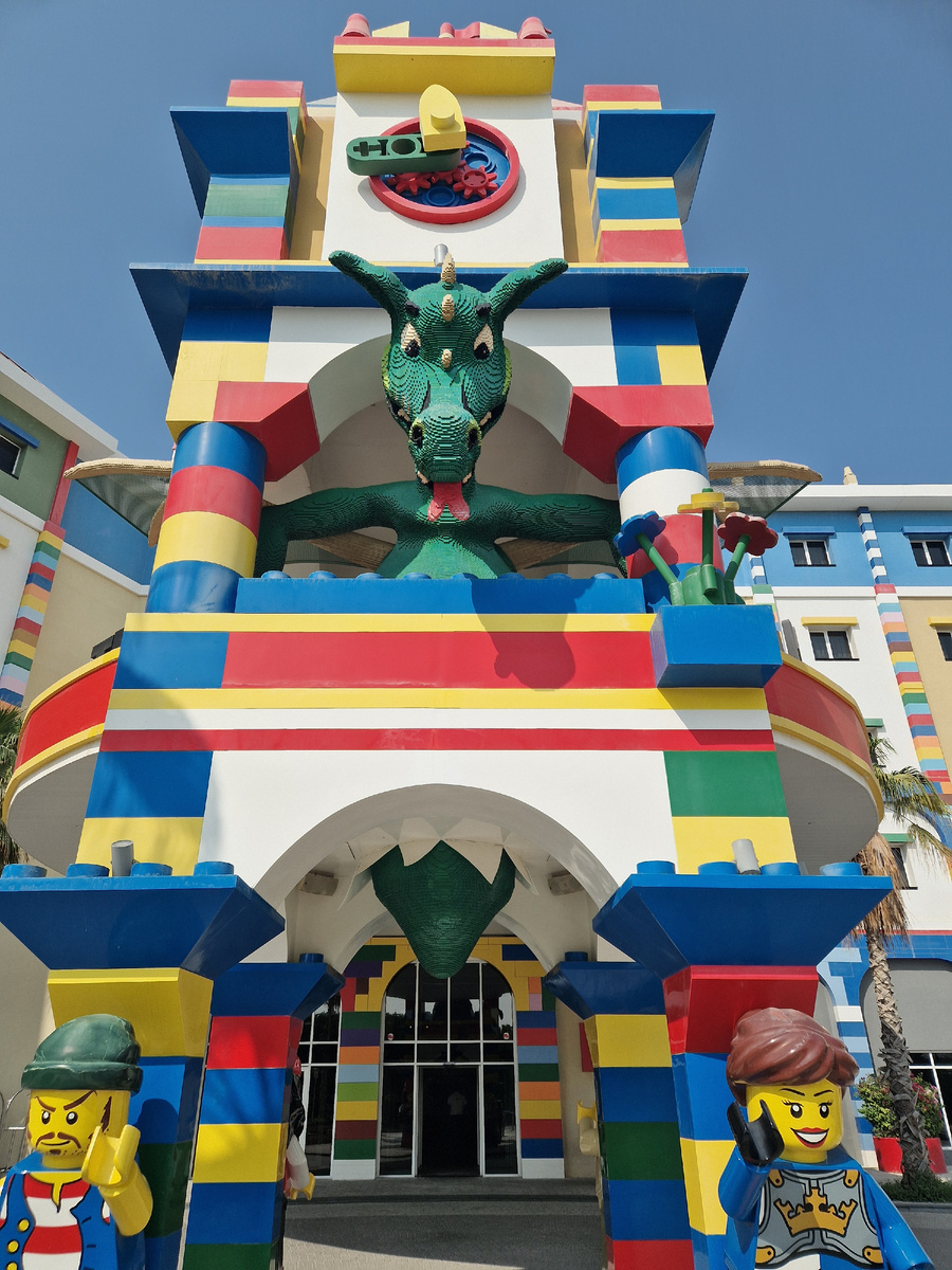 Вход в леголенд отель