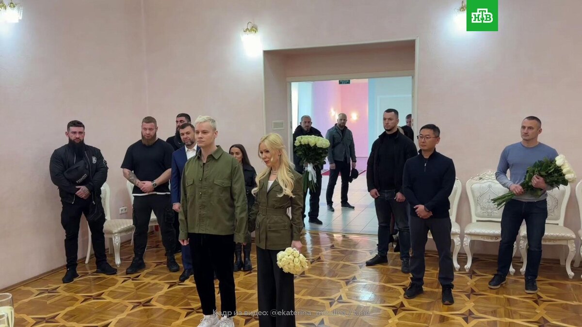    SHAMAN и Мизулина поженились в Донецке